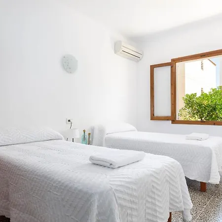 Yourhouse Ana, Family-friendly Beach House In Majorca North *